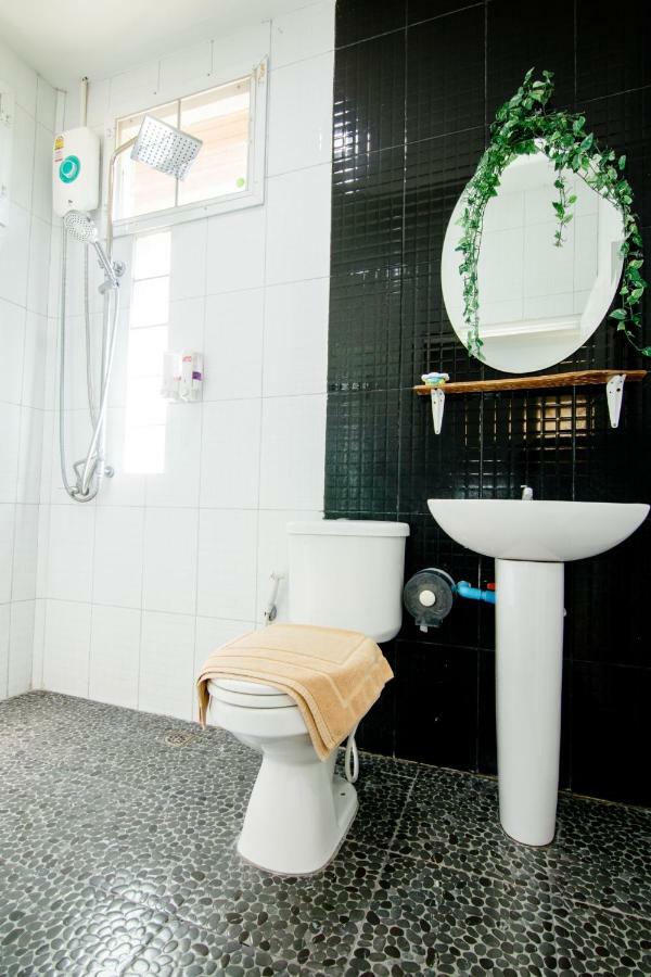The Creek Villa Лей Экстерьер фото
